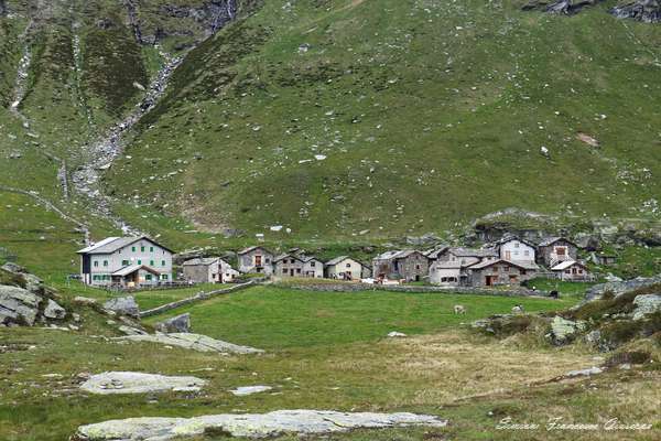 Trekking Montagna Escursioni Italia Rifugio Chiavenna Vallone di Angeloga Pizzo Stella Gruppo Escursionistico Lombardia