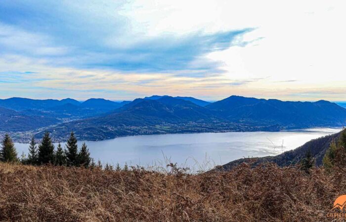 Lago Maggiore Trekking Viggiona Monte Pianbello Tremeno Trek Lifeintrek Panchina Monte Carza Piemonte Autunno Primavera