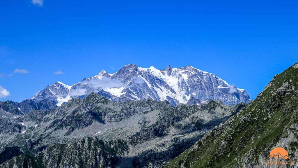 Trek Alpeggi Carcoforo Val Sermenza Col Valle Egua Rifugio Boffalora Valsesia Alpeggi Trekking Lifeintrek Trekking Monte ROsa Zainoinspalla Monte Rosa Gnifetti