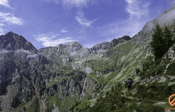 Cascata Delle Pisse Val Vogna Trekking in Partenza Gallarate Trek Lifeintrek Alpe Larecchio