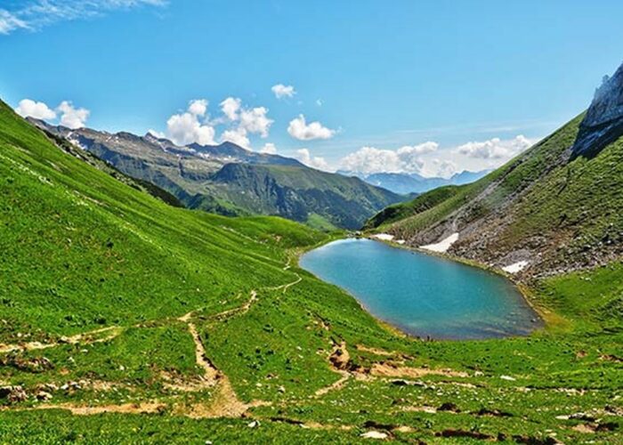 Sentiero dei fiori Pizzo Arera, Passo del Branchino con passaggio al rifugio Capanna 2000, gruppo escursionistico trekking Milano Lombardia