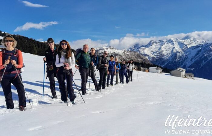 Capanna Dotra Rifugio Svizzero raggiungibile in inverno Gruppo trekking Provincia di Milano