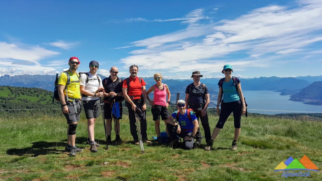 Trekking Monte Falò Tre Cime Lago Maggiore Trekking e sentieri Lago Maggiore
Occhiali Da Sole Protezione UV Proteggere Occhi In Montagna