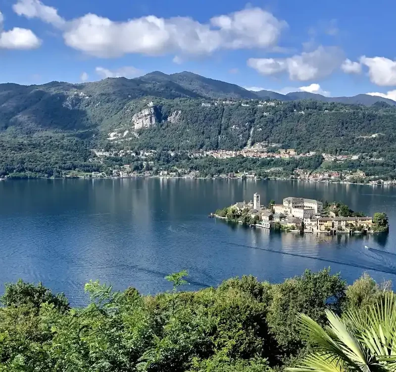 Anello Azzurro Lago d'Orta Sentiero Azzurro escursione Pello Orta Gruppo Trekking Milano Parabiago Legnano