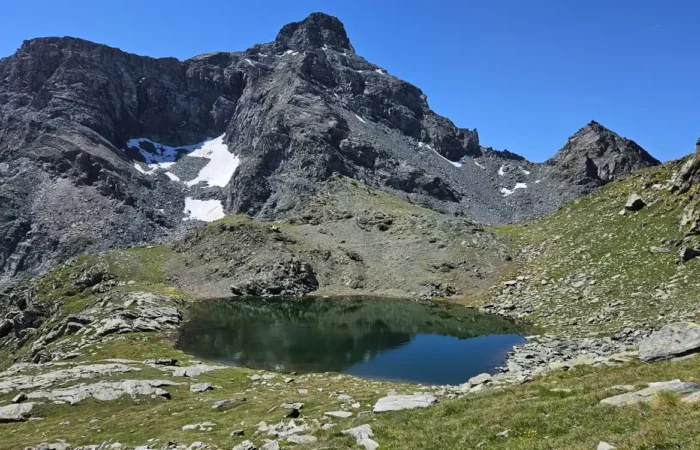 Sentiero Laghi saler trekking gressoney