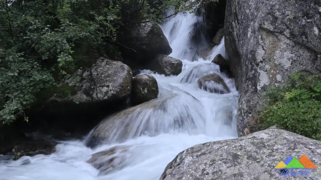 Rifugio Pastore In Valsesia, dove si trova, itinerario, dove partire, come raggiungere questo particolare a panoramico rifugio.